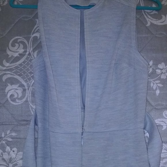 Jumper - Picture 2 of 3